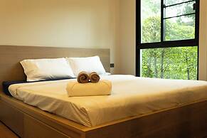 Gym Sauna Beach Everything walking by