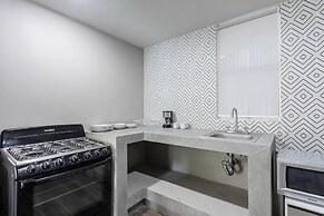 Modern Flat by Polanco Balcony Pet Friendly