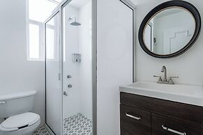 3BR Polanco Condo -elevator -parking-washer/dryer