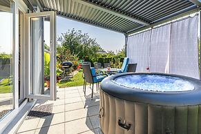 Holiday Home Zala With Jacuzzi