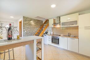 Holiday Home Zala With Jacuzzi