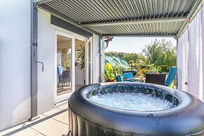 Holiday Home Zala With Jacuzzi