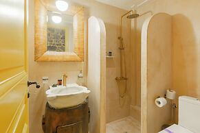 Archo Nafplio Rooms & Suites