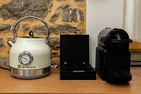 Archo Nafplio Rooms & Suites