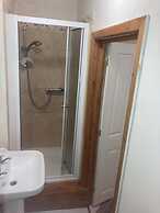 Dine & Rest, 1 Bedroom Apartment at Little India