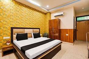 Hotel Aadhya & Restaurant