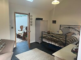 Farmhouse Annexe With Home-cooked Breakfast