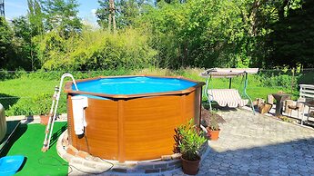Luxurious Lakeview Retreat in Vonyarcvashegy