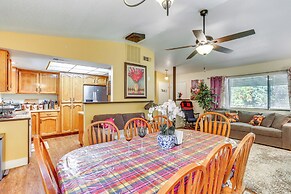 Hot Tub & Horse Boarding on 3 Acres in Redding!