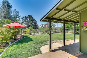 Hot Tub & Horse Boarding on 3 Acres in Redding!