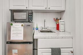 Cozy Murrells Inlet Studio - Walkable!