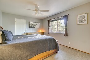 2 Mi to Lake & Skiing: Big Bear Family Cabin