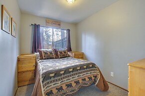 2 Mi to Lake & Skiing: Big Bear Family Cabin