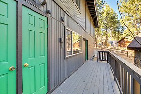 2 Mi to Lake & Skiing: Big Bear Family Cabin