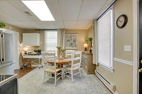 'the Cabernet Cabin' Defiance Home on Katy Trail!
