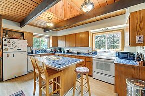 Rustic Home w/ Deck & Grills on Williamson River!