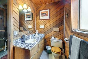 Rustic Home w/ Deck & Grills on Williamson River!