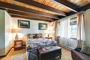 Rustic Home w/ Deck & Grills on Williamson River!