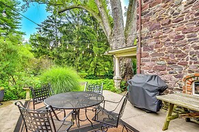 Steps to Delaware Canal: Enchanting Stone Cottage!