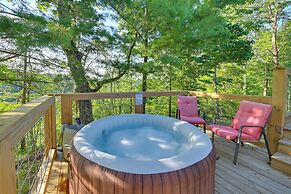 Cozy Beattyville Cabin w/ Fire Pit