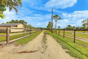 Cozy Palm City Home on 5-acre Working Farm