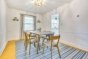 'dogwood Cottage' w/ Fireplace: 1 Mi to University
