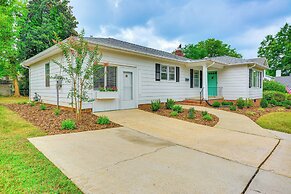 'dogwood Cottage' w/ Fireplace: 1 Mi to University