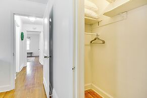 'dogwood Cottage' w/ Fireplace: 1 Mi to University