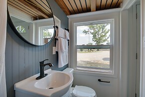 'the Chardonnay Chalet' Defiance Studio Trail!