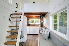 'the Chardonnay Chalet' Defiance Studio Trail!