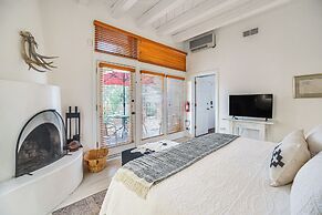 'casa Jemez' Luxury Santa Fe Escape w/ Mtn Views