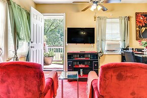 Charming Studio ~ 5 Mi to Stone Mountain Park
