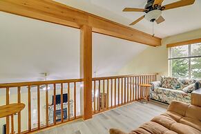 Private Hot Tub: Lakefront Poconos Home!