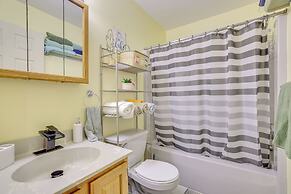 Private Hot Tub: Lakefront Poconos Home!