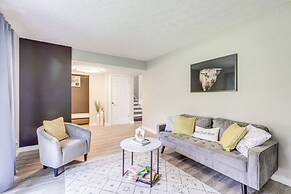 18 Mi to Dtwn Atlanta: Pet-friendly Home w/ Yard!