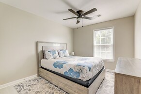 ~ 1/2 Mi to Mercedes-benz Stadium: Atlanta Home