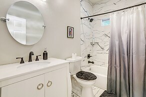 ~ 1/2 Mi to Mercedes-benz Stadium: Atlanta Home