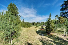 24str-00023 Fairplay Cabin w/ Hot Tub on 4 Acres!