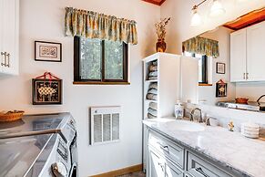 24str-00023 Fairplay Cabin w/ Hot Tub on 4 Acres!