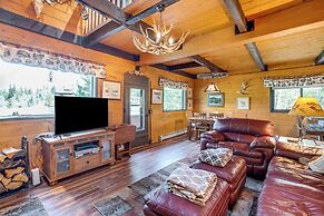 24str-00023 Fairplay Cabin w/ Hot Tub on 4 Acres!