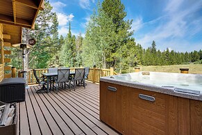 24str-00023 Fairplay Cabin w/ Hot Tub on 4 Acres!