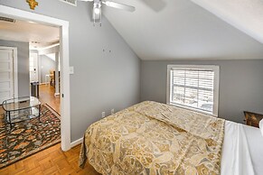 Walk to Stadium: University Park Gem!