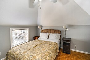 Walk to Stadium: University Park Gem!