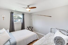 Moses Lake Retreat w/ Stunning Outdoor Oasis!