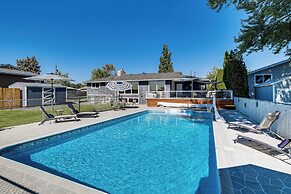 Moses Lake Retreat w/ Stunning Outdoor Oasis!