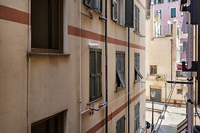 Colour and Comfort in the City Centre by Wonderful Italy