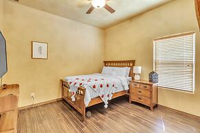 Relax & Rejuvenate: Pool, Sauna & Gym 3 Bedroom Home by RedAwning