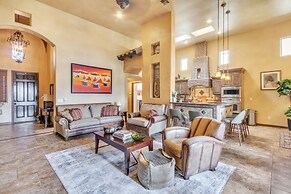 Relax & Rejuvenate: Pool, Sauna & Gym 3 Bedroom Home by RedAwning