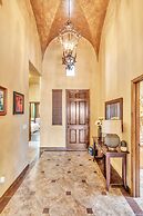 Relax & Rejuvenate: Pool, Sauna & Gym 3 Bedroom Home by RedAwning