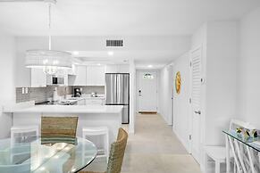Breakers West A3 2 Bedroom Condo by RedAwning